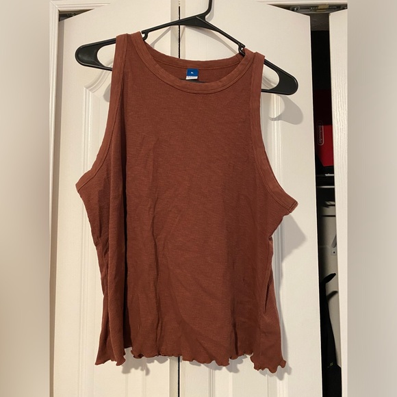 Old navy tank tops (2) - Picture 2 of 2